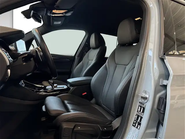 BMW X3 xDrive20d M-Sportpaket AHK Ansicht 10