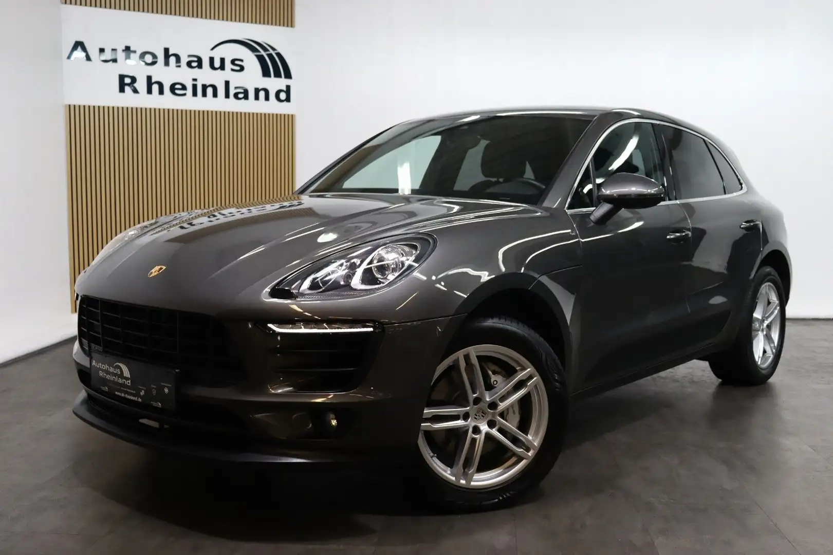 Porsche Macan S Diesel*LEDER/ALCANTARA*STANDHEIZUNG*AHK Gris - 1