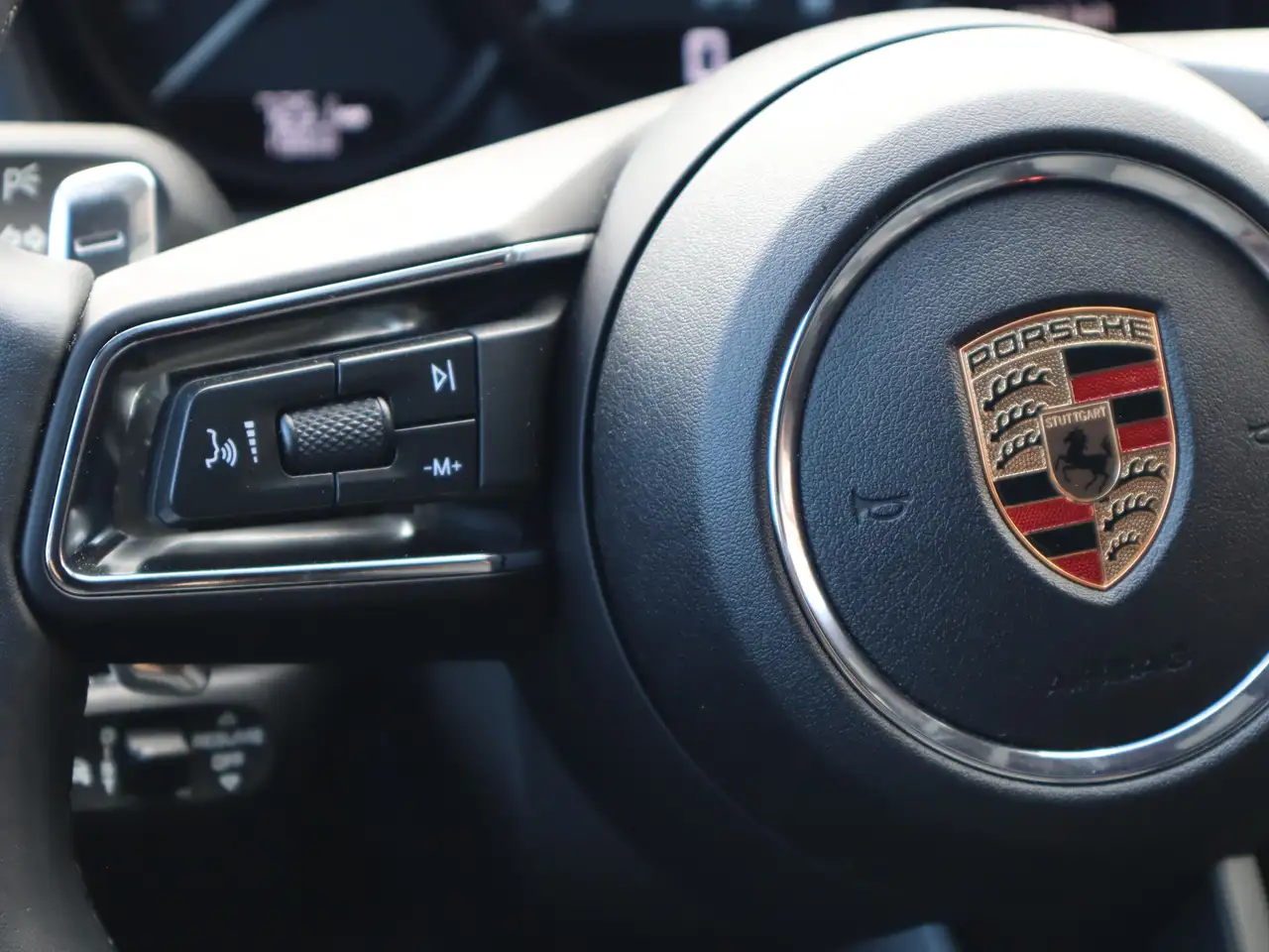 Porsche Macan снимка Porsche Macan