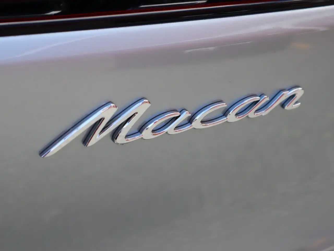 Porsche Macan снимка Porsche Macan