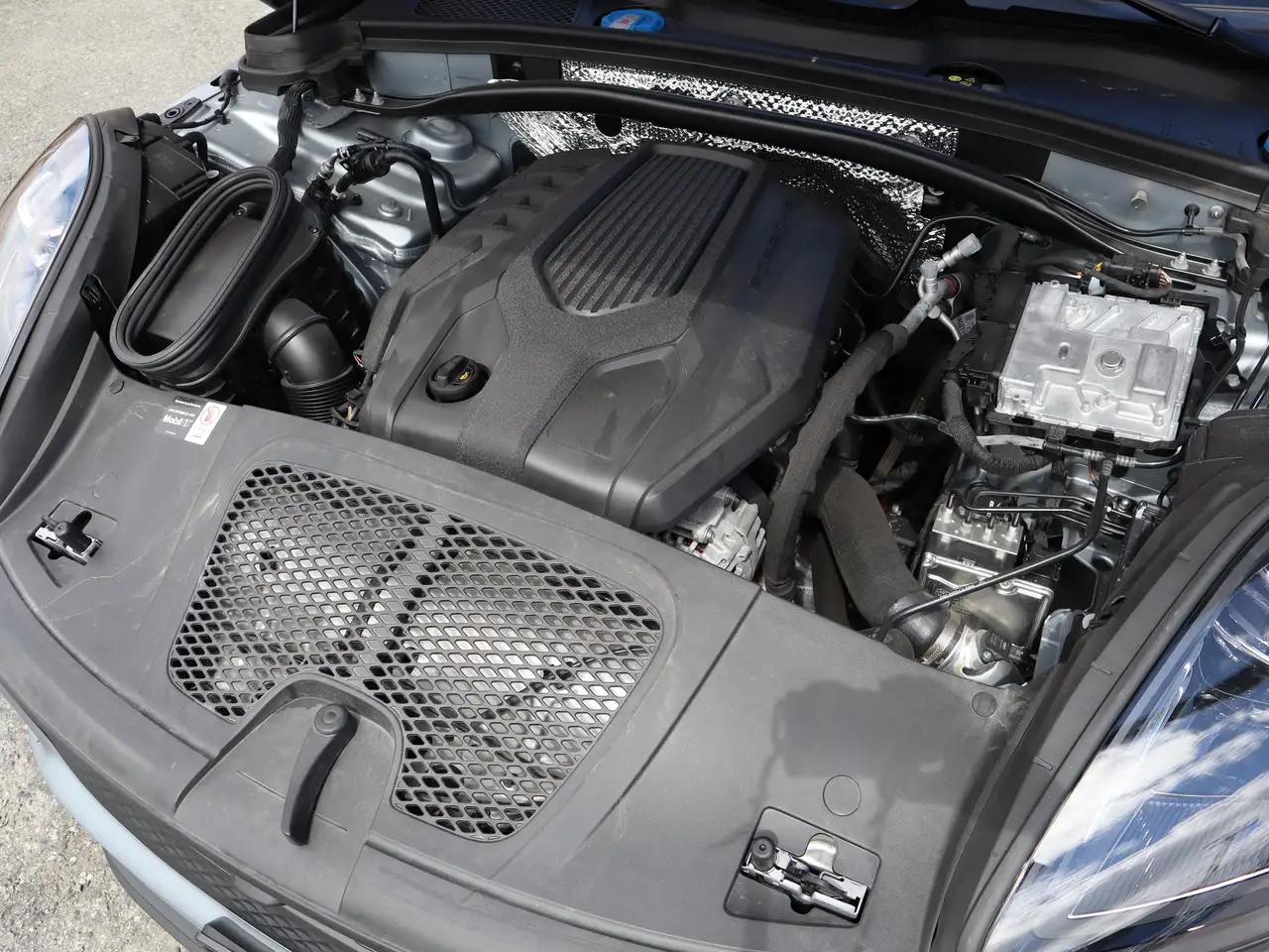 Porsche Macan снимка Porsche Macan
