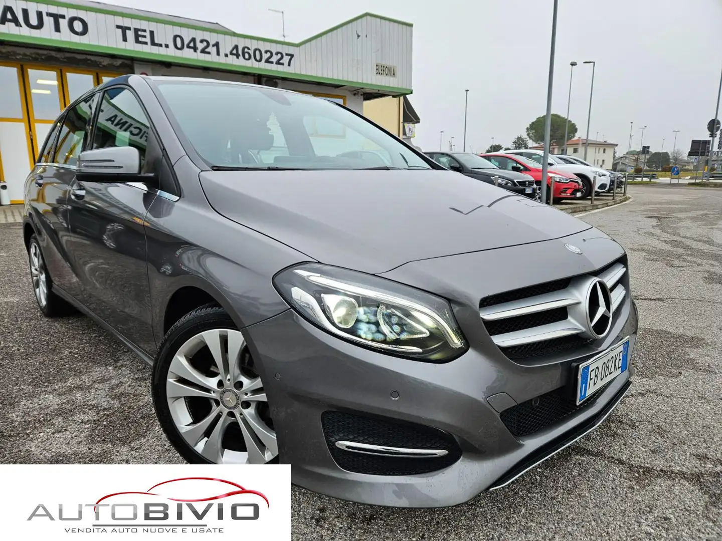 Mercedes-Benz B 180 d Sport/FARI LED Gris - 1