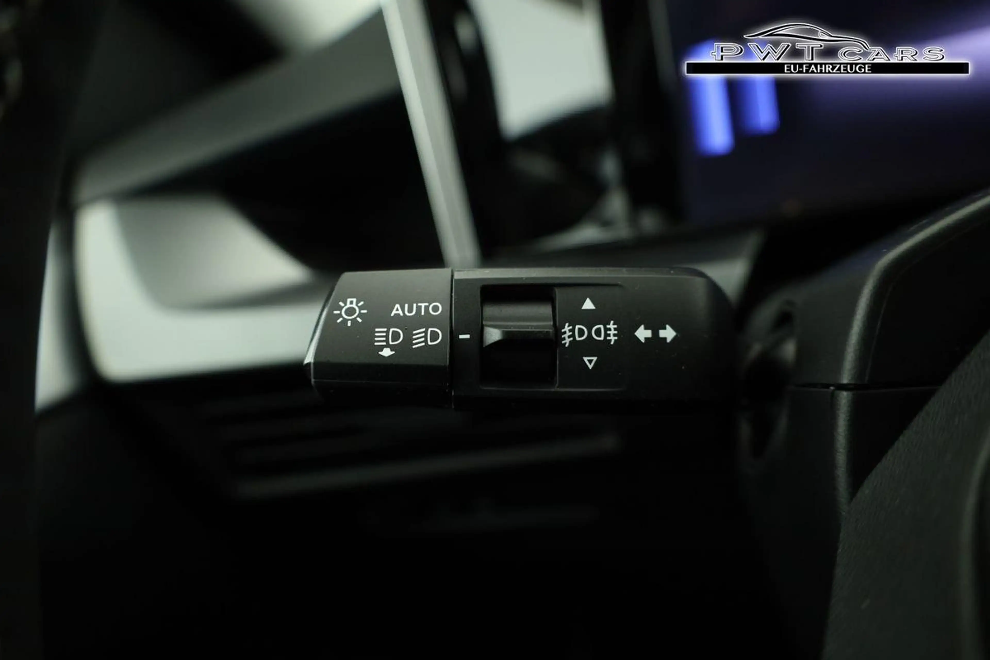 Opel Frontera GS 1.2 100 kW DCT, 7-Sitzer, LED, Navi, Kamera,... — photo 7