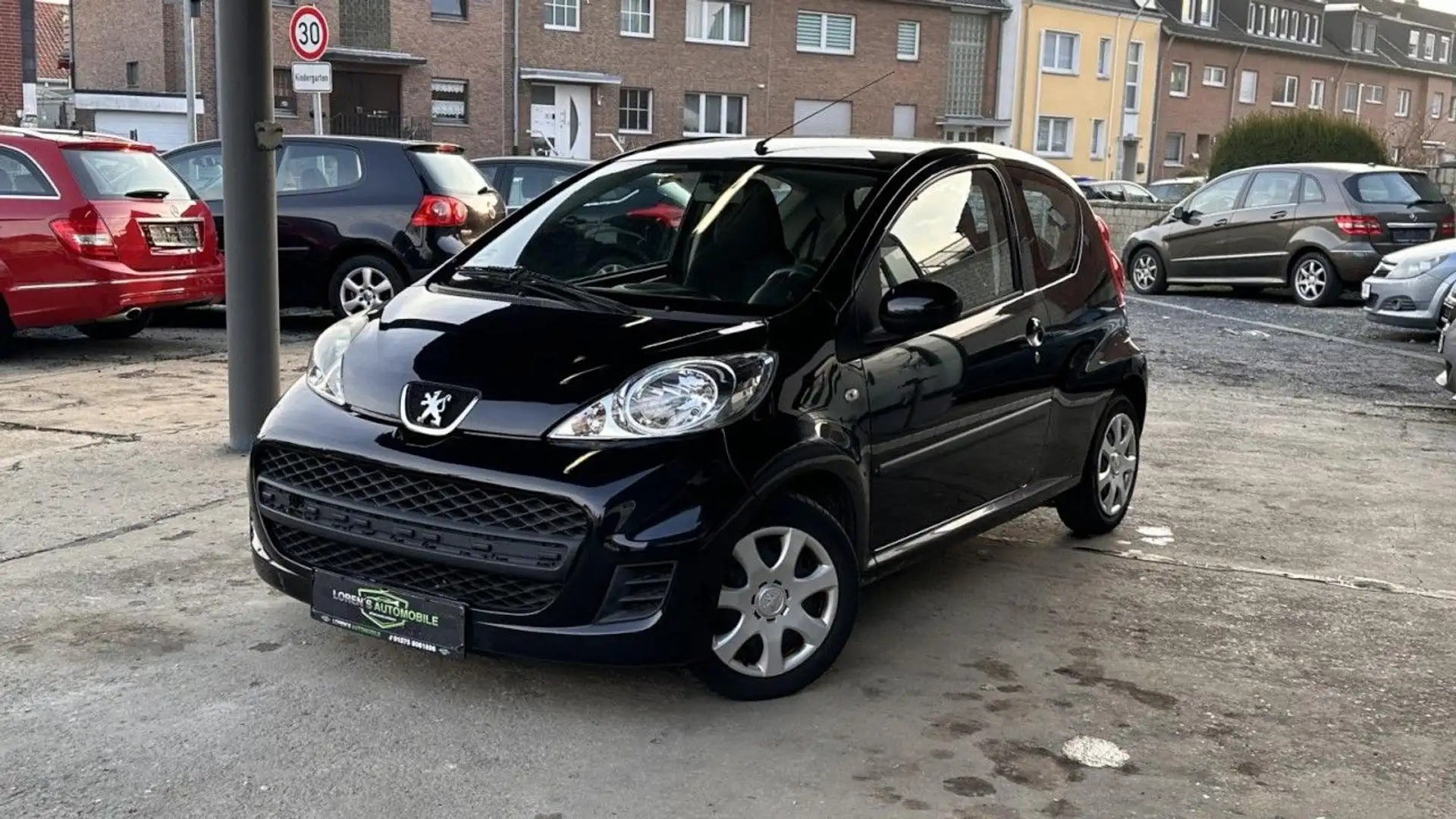 Peugeot 107 Filou*Klima*8-Fach*1-Hand*Servo*Top* Klima Schwarz - 1