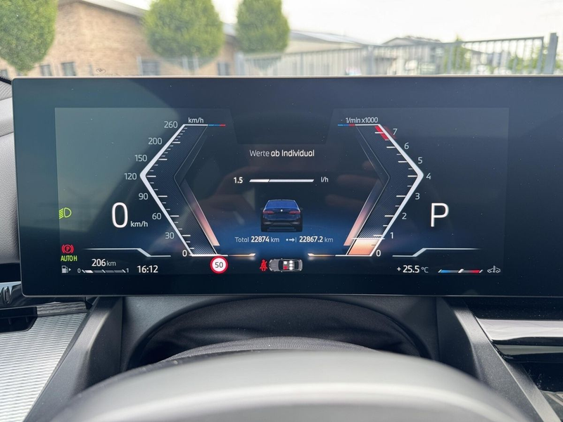 BMW 520 i A+M-SportPaket+Plus+ACC+LED+HK+Pano+ — photo 10
