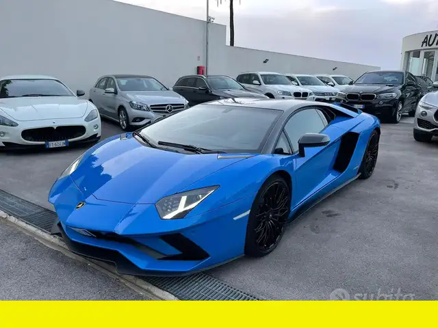 Lamborghini Aventador