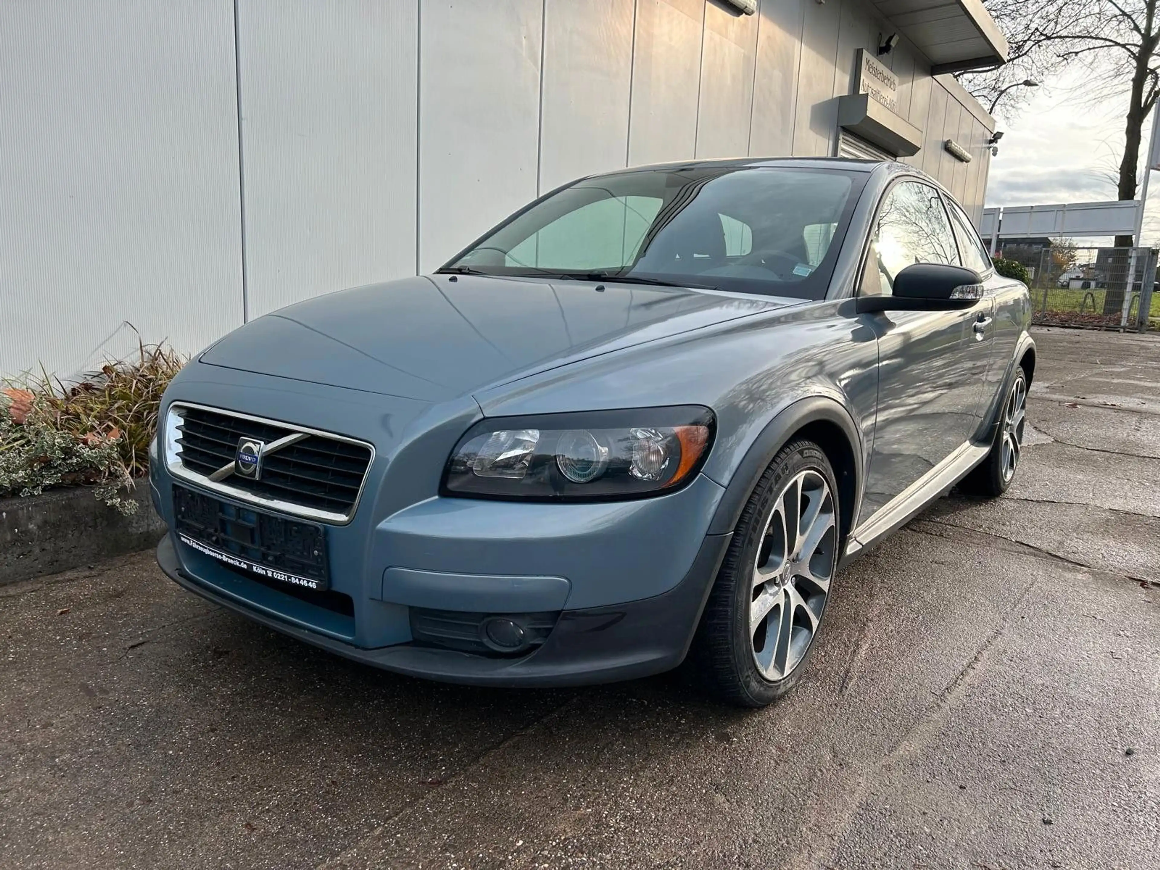 Volvo C30 1.6 Kinetic Classiker aus 2.Hand top Zustand — photo 3