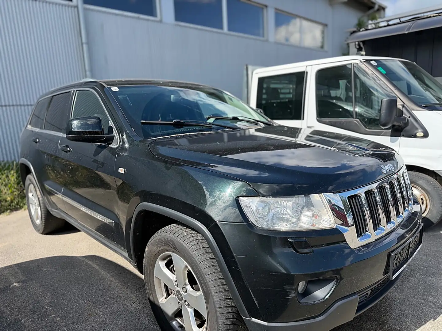 Jeep Grand Cherokee 3,0 Limited CRD Schwarz - 2