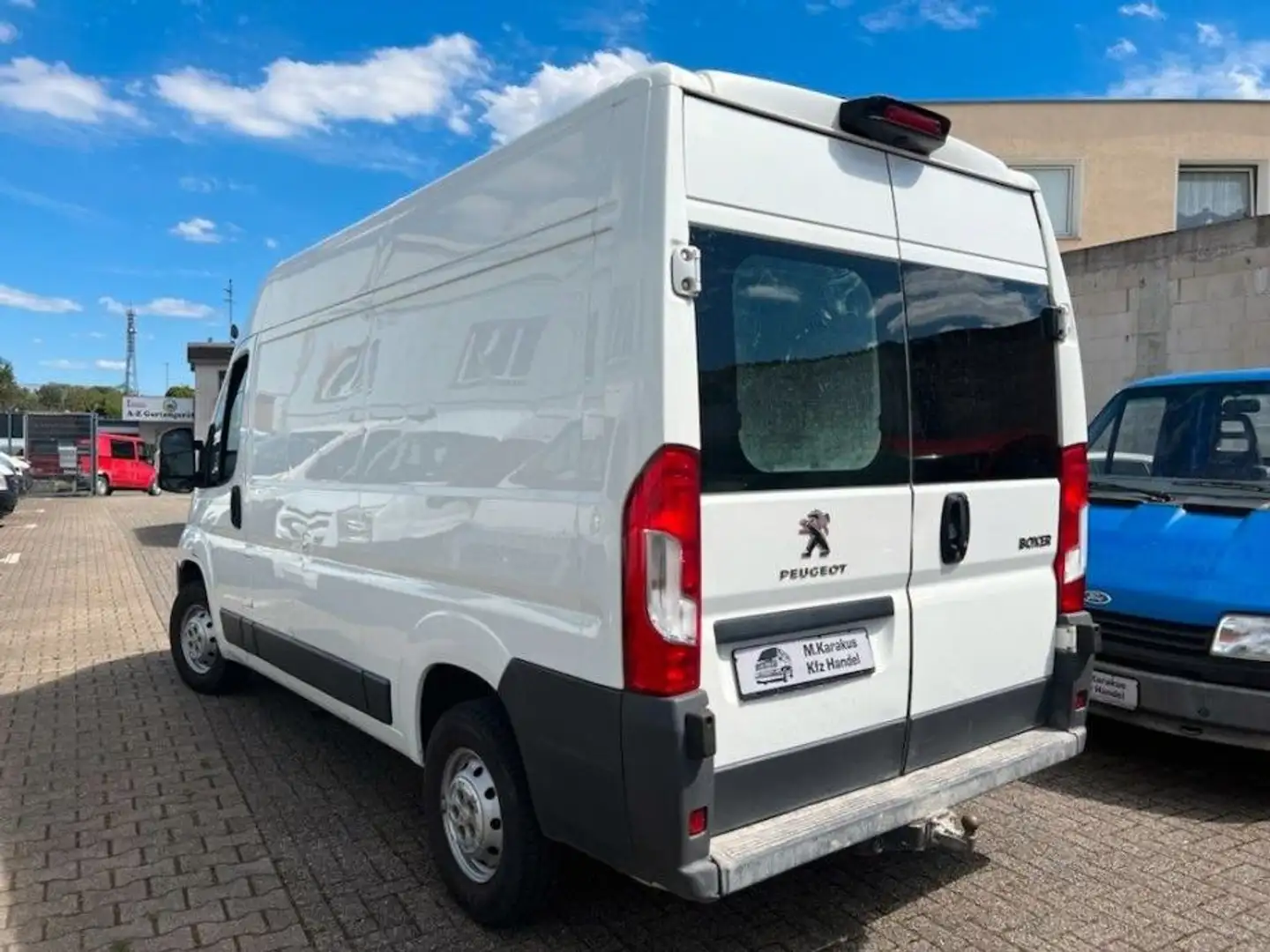 Peugeot Boxer 333 L2H2 2.0 BlueHDi 130 S Blanco - 2
