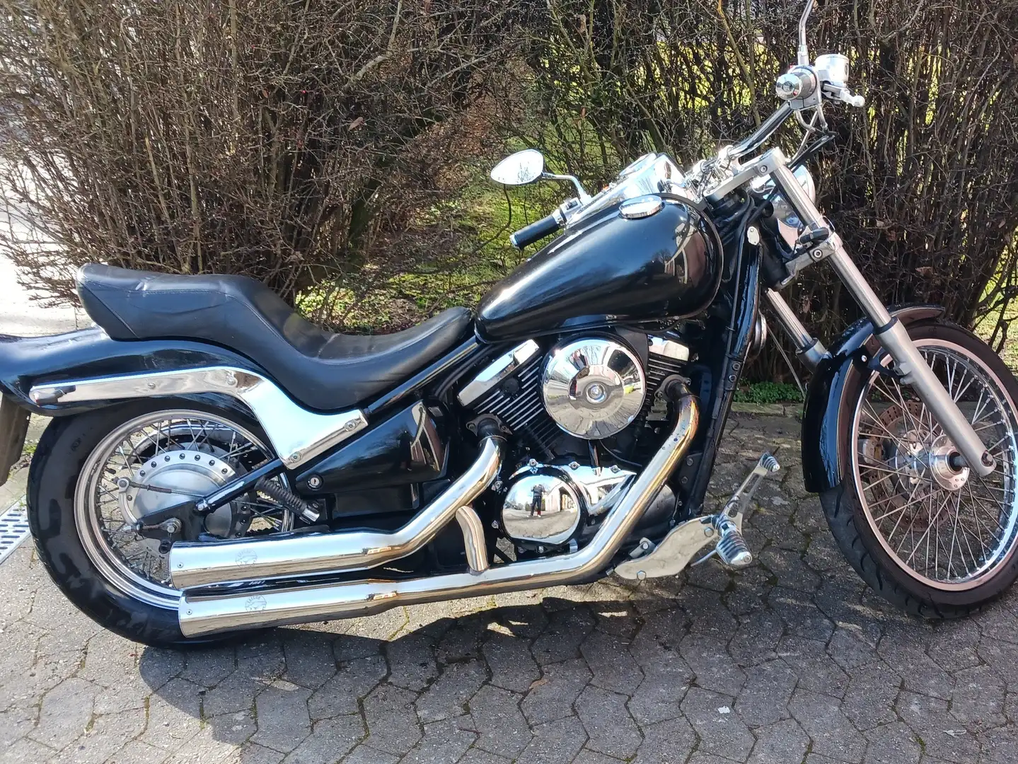 Kawasaki VN 800 crna - 1
