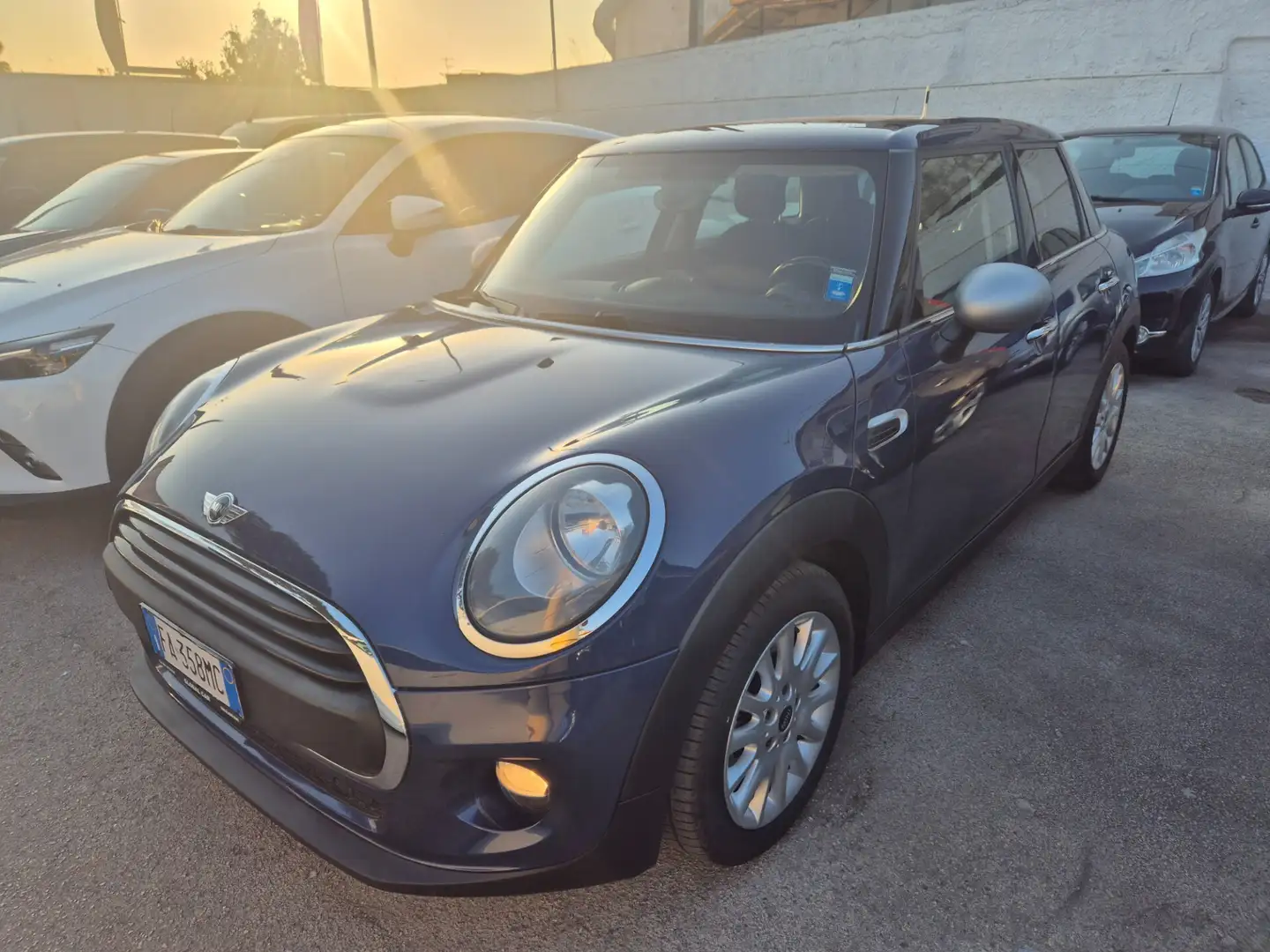 MINI 1.2 One 75 CV Albastru - 2