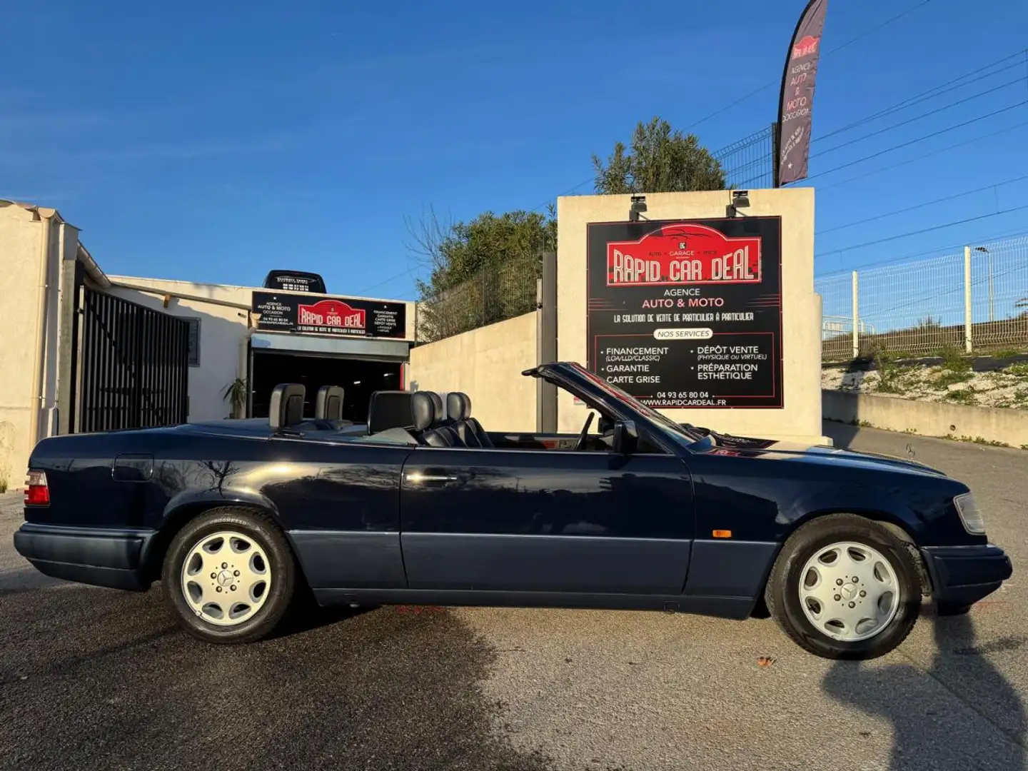 Mercedes-Benz CL Cabriolet 200 2.0 i 16V 136 cv Albastru - 2