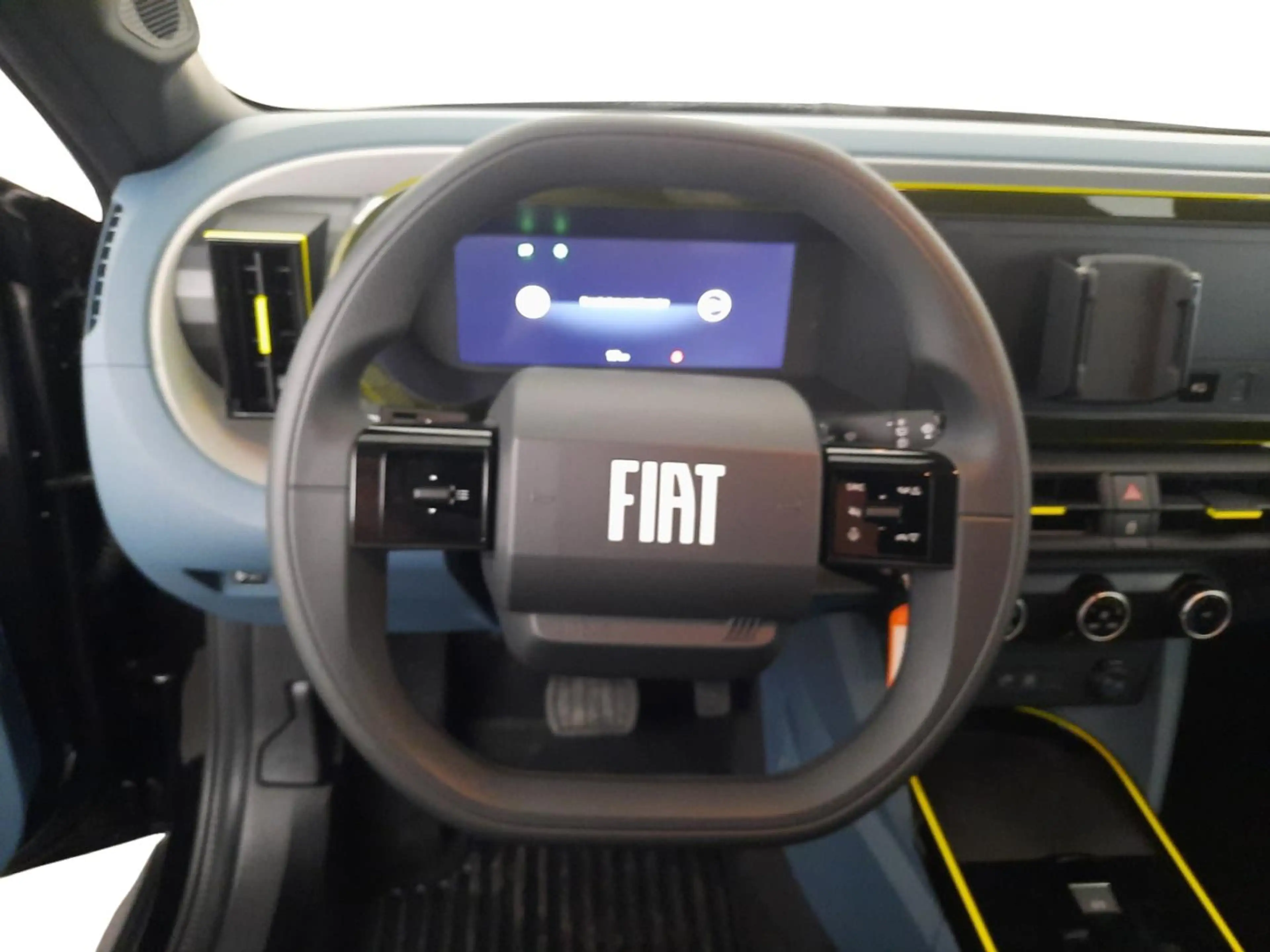 Fiat Grande Panda hybrid pop — photo 11