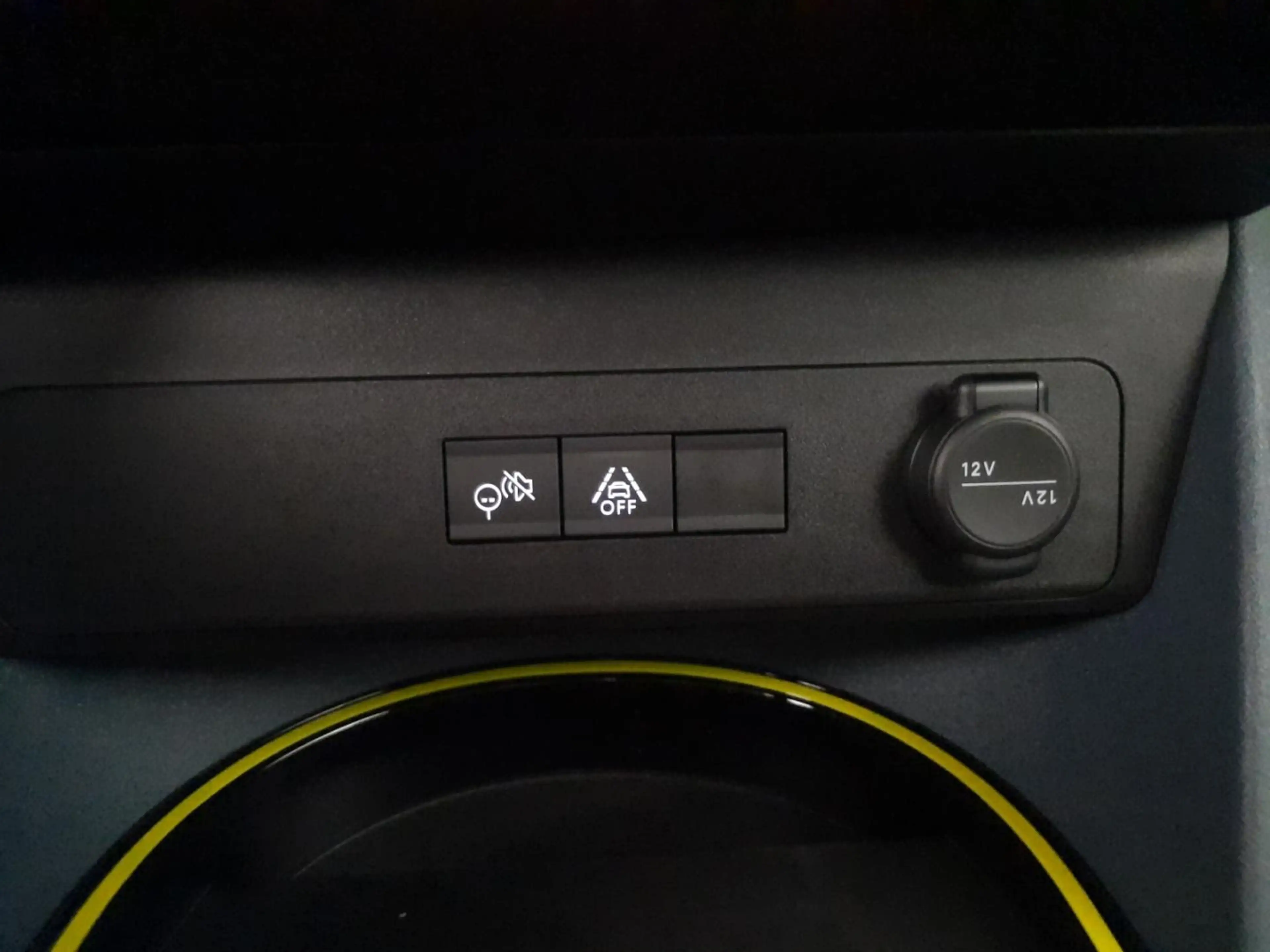 Fiat Grande Panda hybrid pop — photo 12