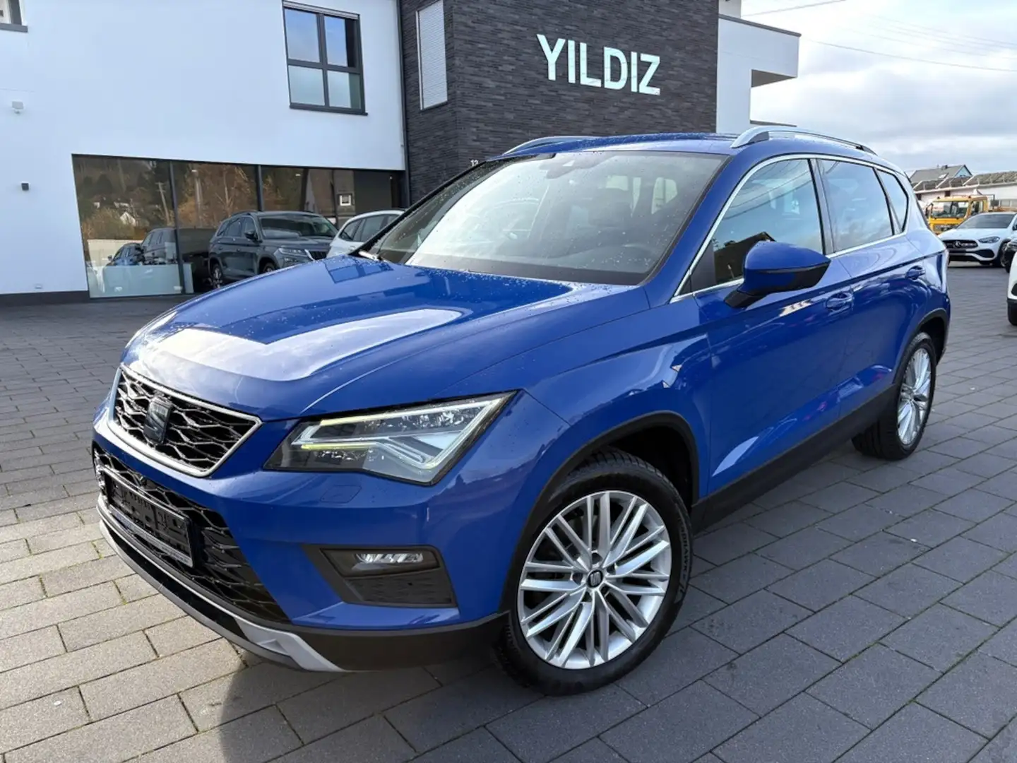 SEAT Ateca 2.0 TDI DSG 4Drive Xcellence ACC KEYLESS Azul - 1