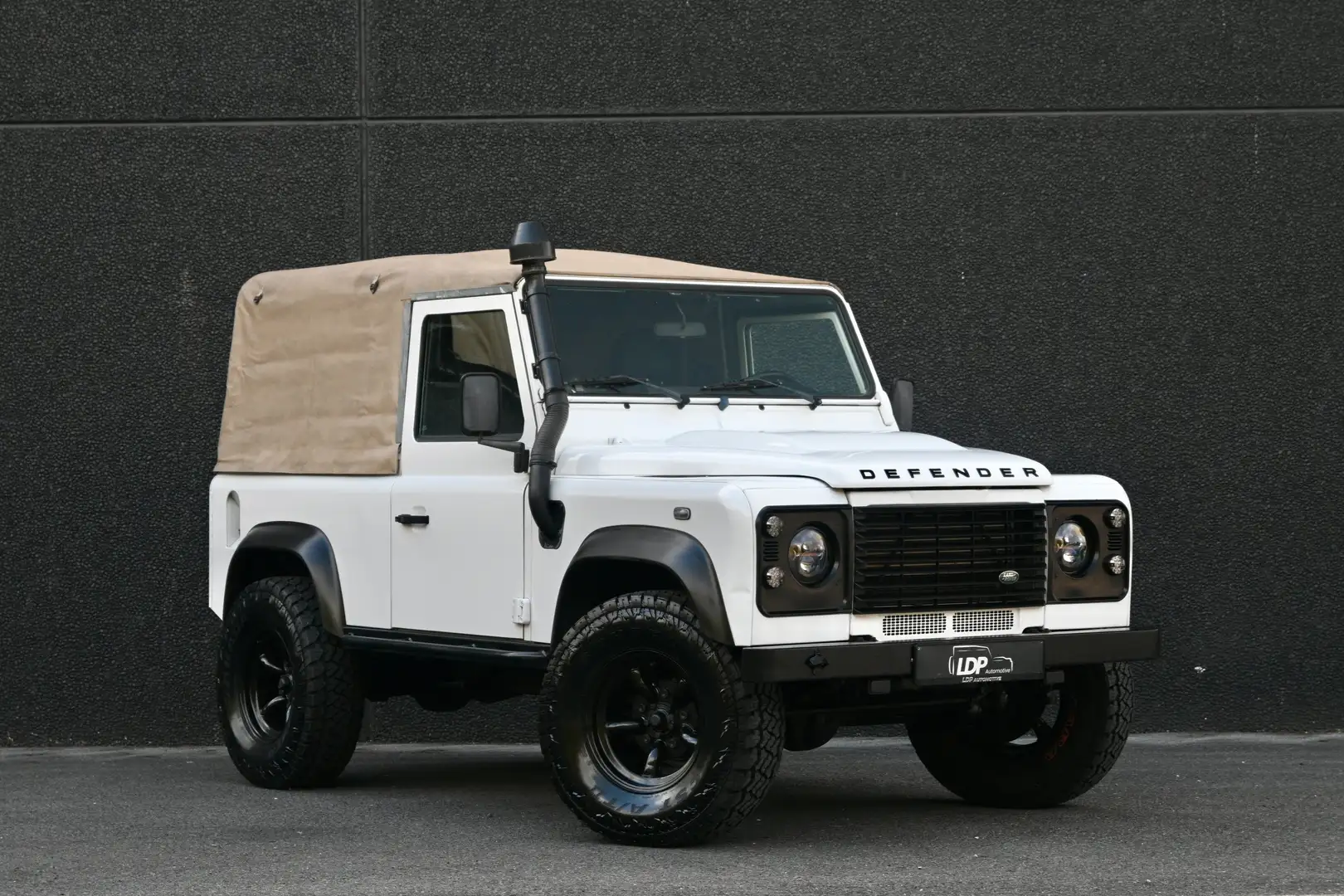 Land Rover Defender Defender 90 DPF Soft Top E Blanc - 1