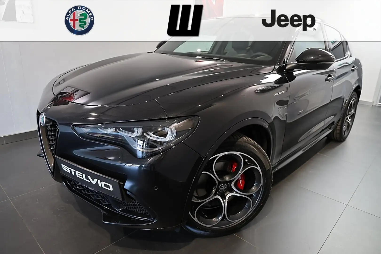 Alfa Romeo Stelvio 2.2 16V 210PS AT8 Q4 Veloce MY26 Schwarz - 1