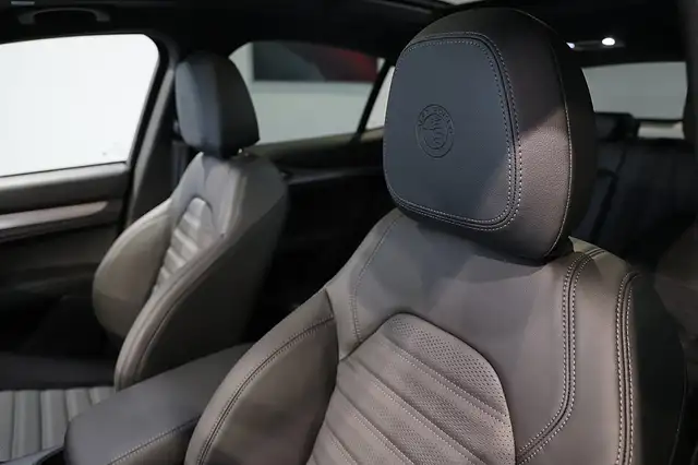 Alfa Romeo Stelvio 2.2 16V 210PS AT8 Q4 Veloce MY26 Ansicht 12