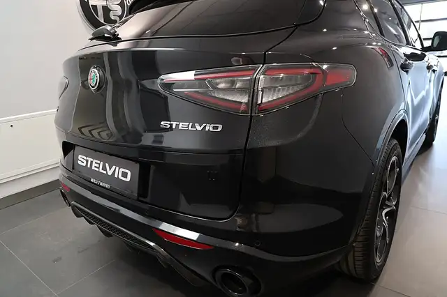 Alfa Romeo Stelvio 2.2 16V 210PS AT8 Q4 Veloce MY26 Ansicht 9