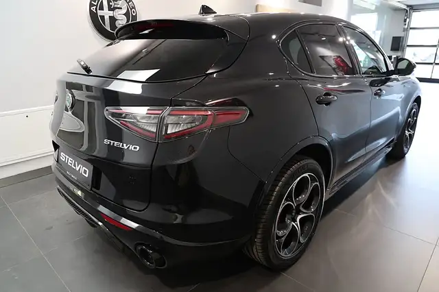 Alfa Romeo Stelvio 2.2 16V 210PS AT8 Q4 Veloce MY26 Ansicht 5