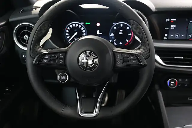 Alfa Romeo Stelvio 2.2 16V 210PS AT8 Q4 Veloce MY26 Ansicht 23