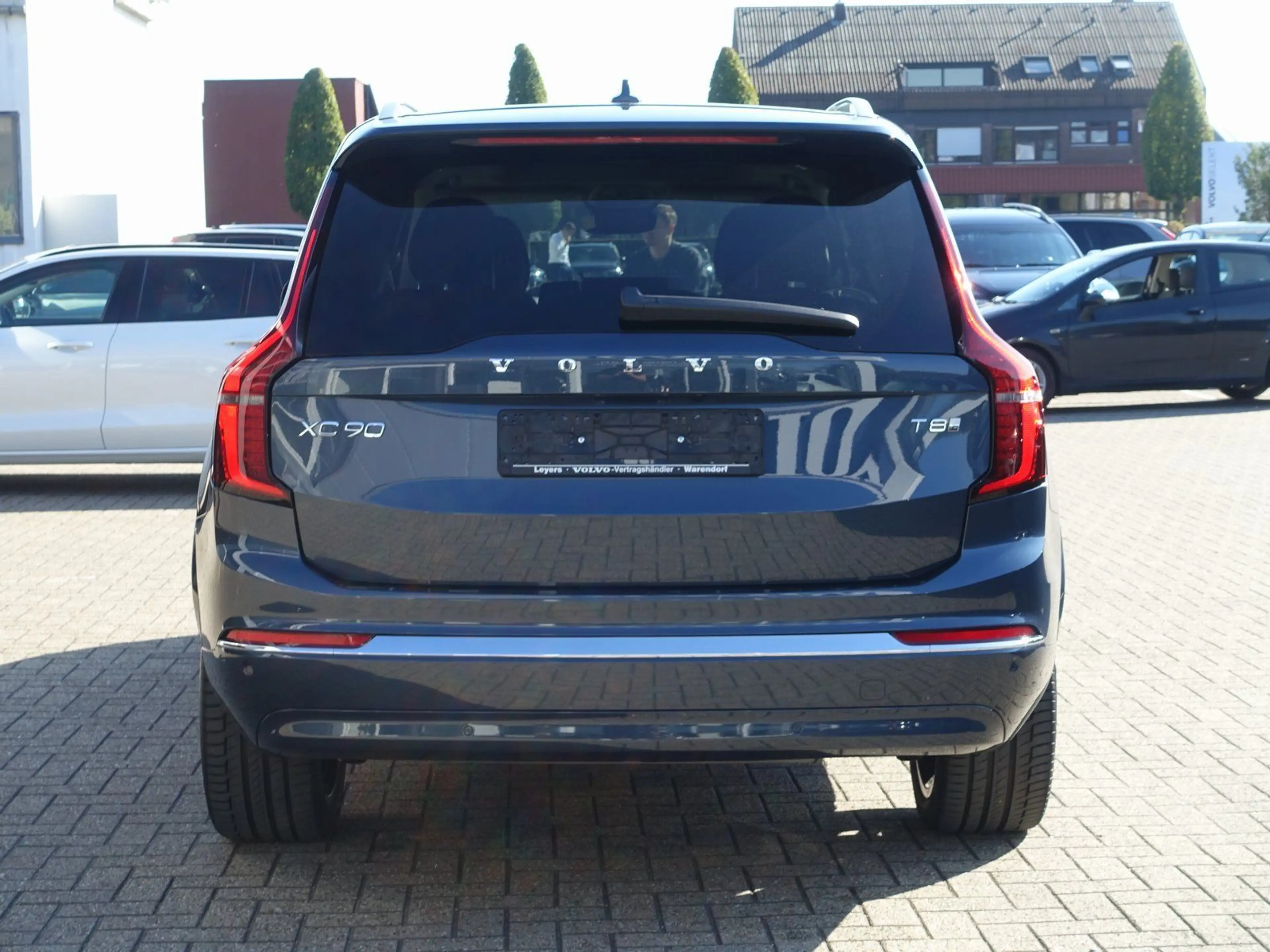 Volvo XC90 Plus T8 AWD Plug-in Hybrid/Pano/H&K/AHK/HUD — photo 5