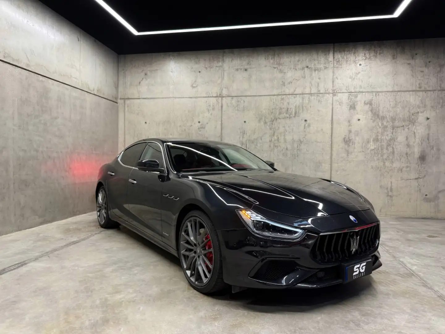 Maserati Ghibli Diesel GranSport Aut. 275 Schwarz - 1