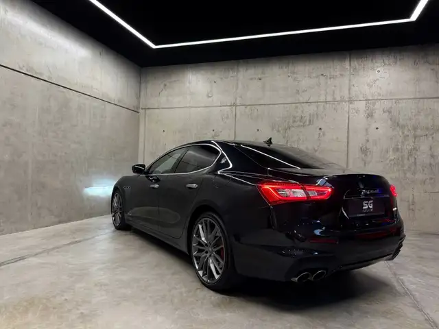 Maserati Gransport view 4