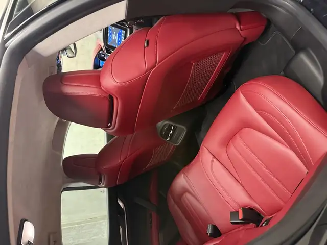 Maserati Gransport view 14