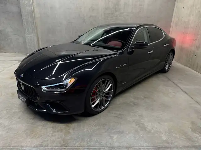 Maserati Gransport view 3