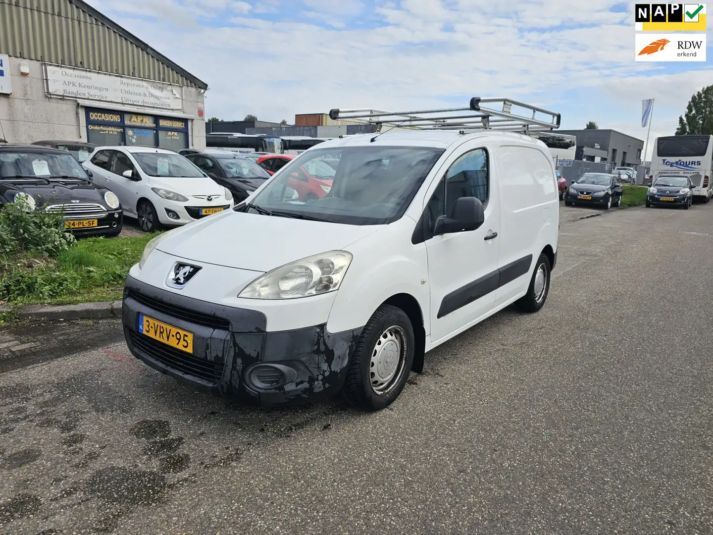 Peugeot Partner 120 1.6 HDI L1 XT Bj:2011 NAP! - 1