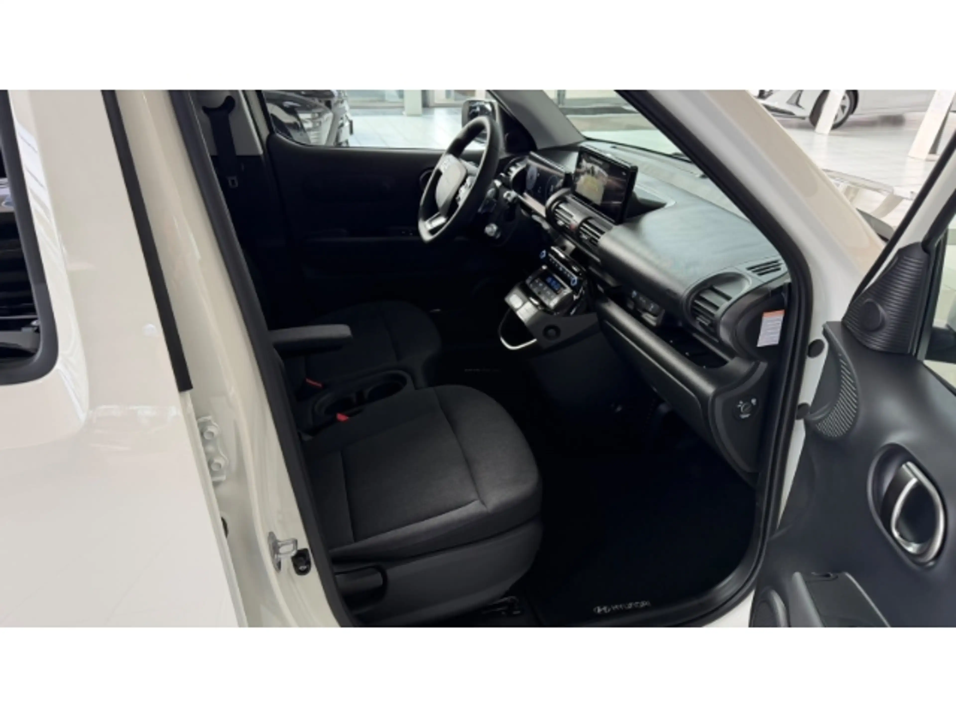 Hyundai Inster EV 42 kWh (97 PS) 2WD Trend Umstellung — photo 10