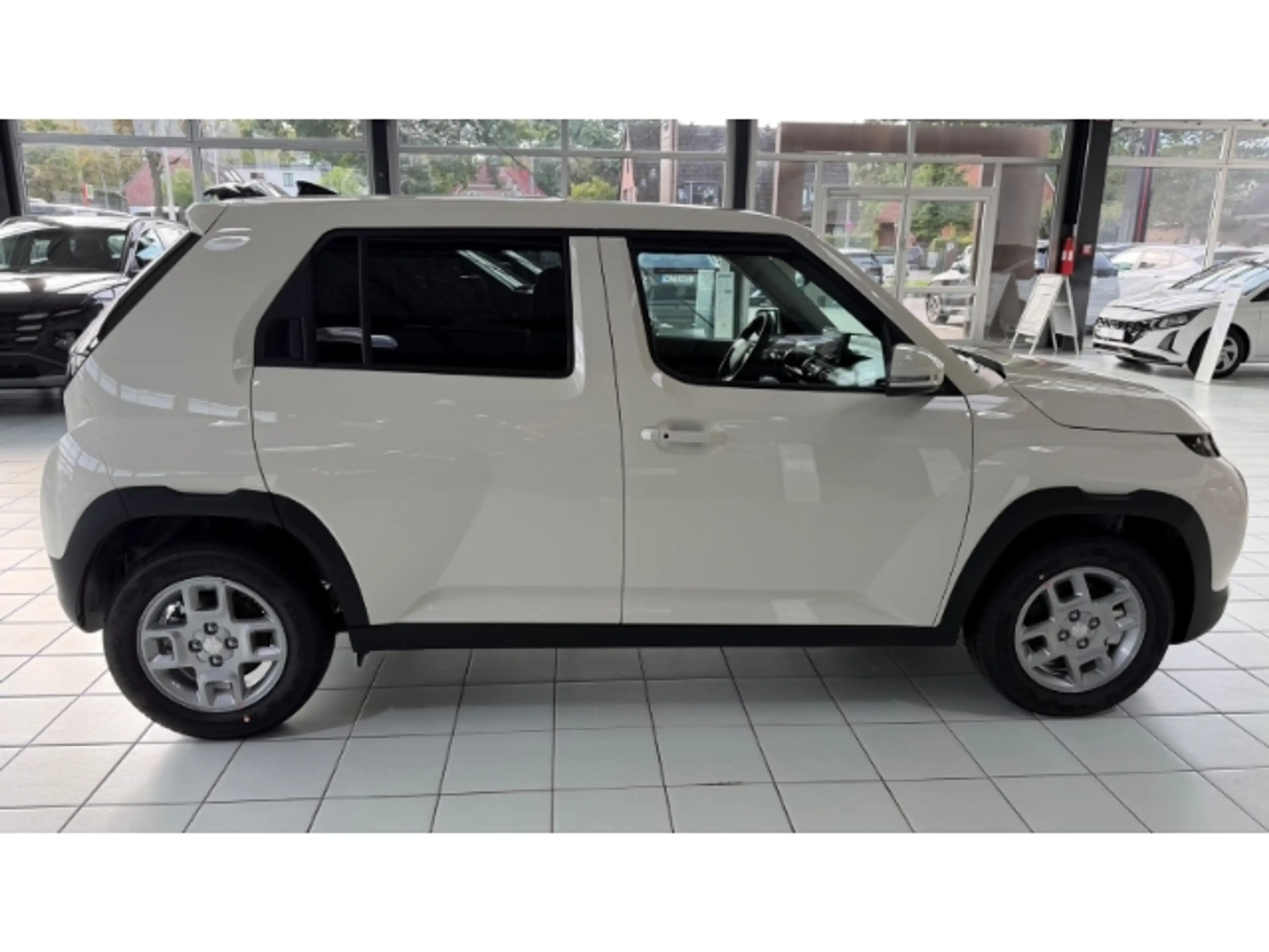 Hyundai Inster EV 42 kWh (97 PS) 2WD Trend Umstellung — photo 4