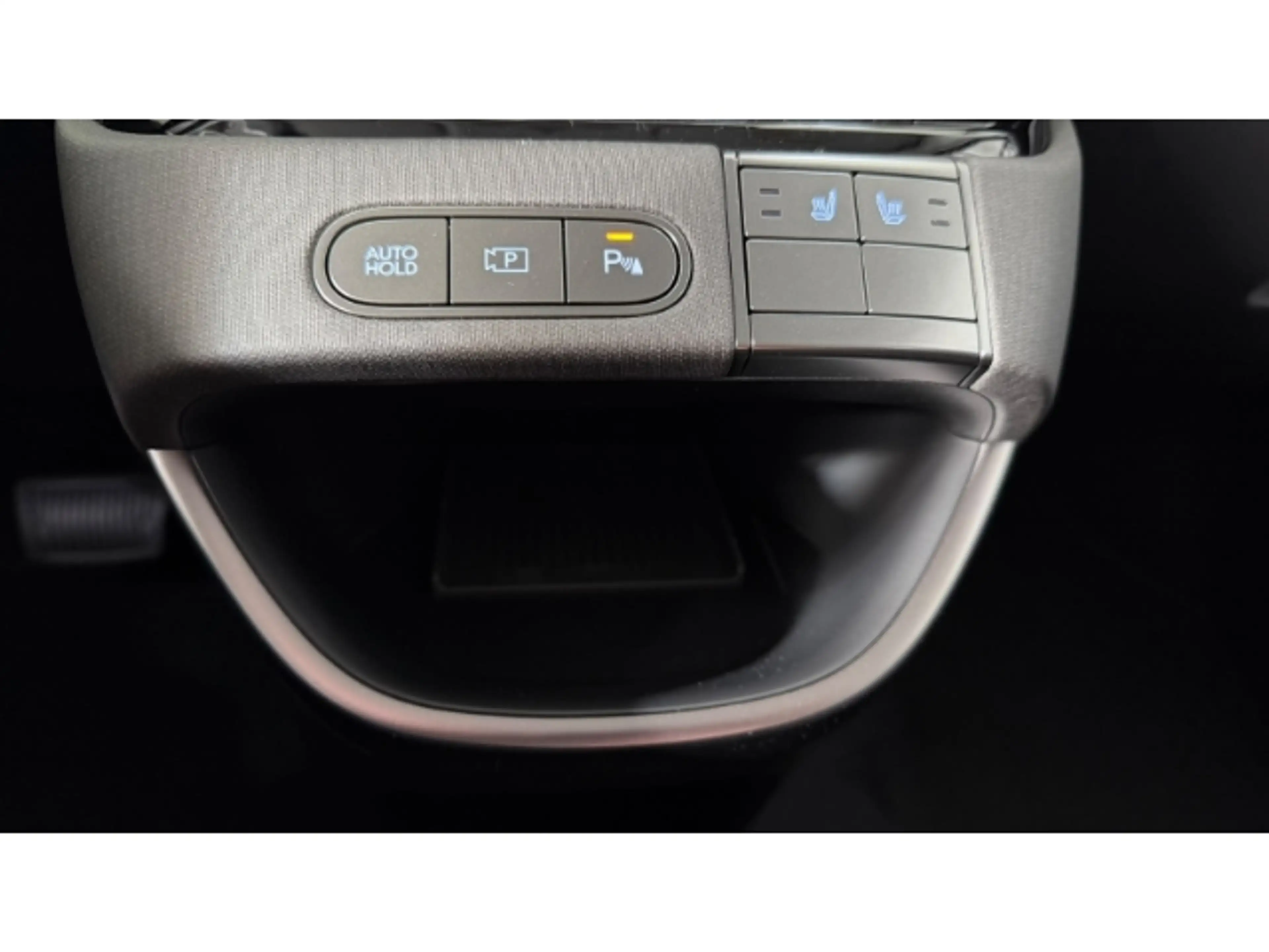 Hyundai Inster EV 42 kWh (97 PS) 2WD Trend Umstellung — photo 15