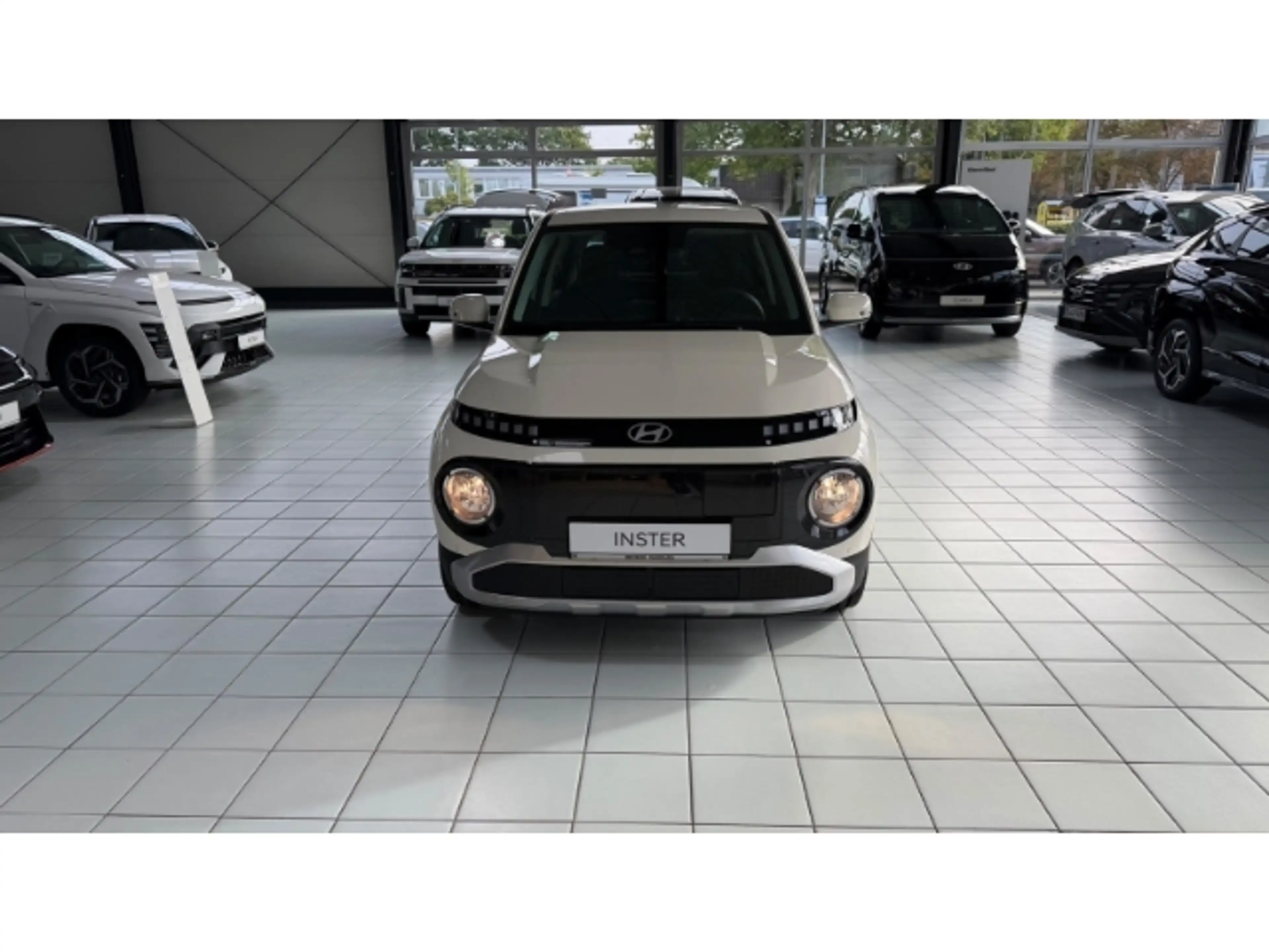 Hyundai Inster EV 42 kWh (97 PS) 2WD Trend Umstellung — photo 2