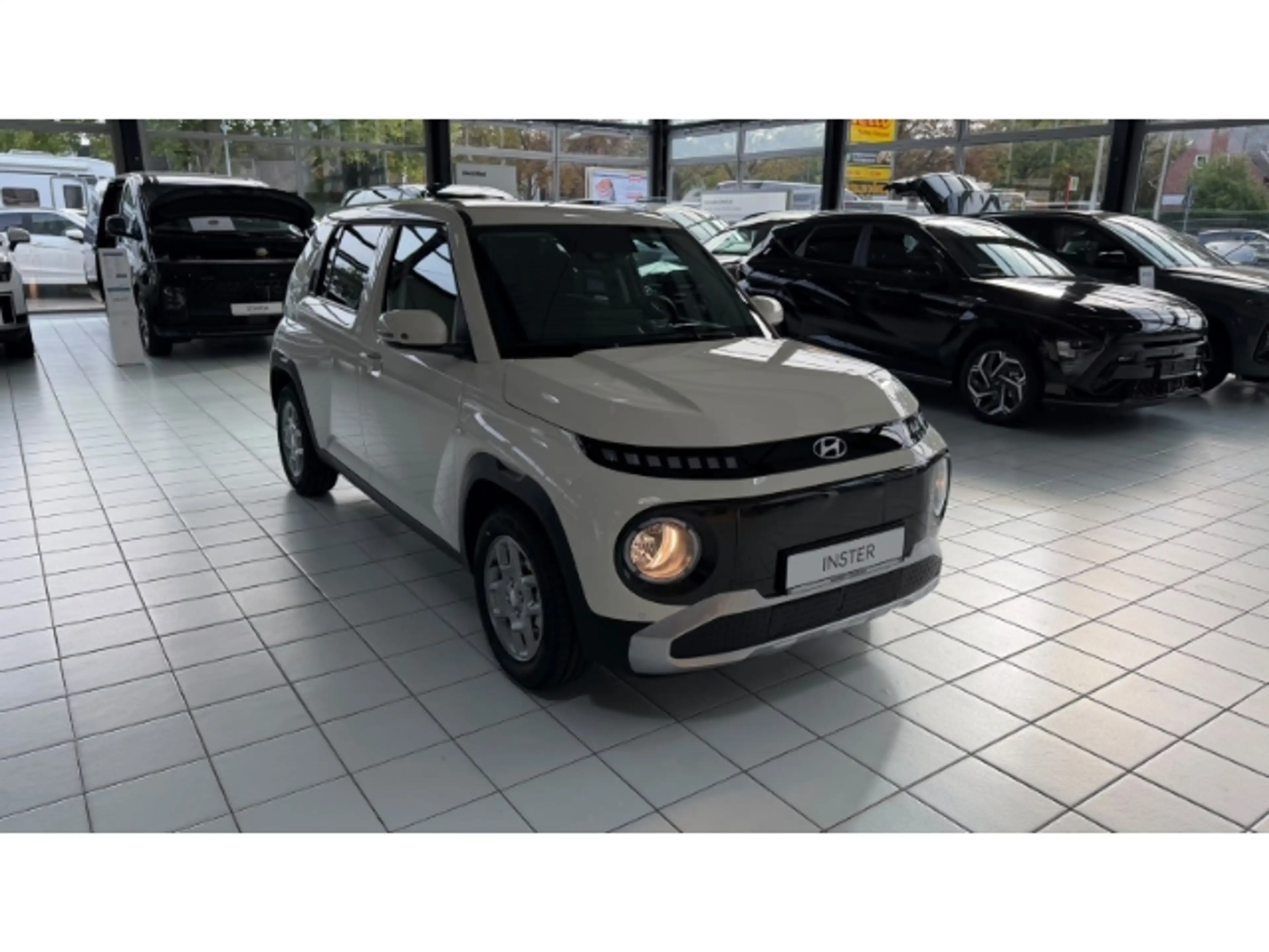 Hyundai Inster EV 42 kWh (97 PS) 2WD Trend Umstellung — photo 3