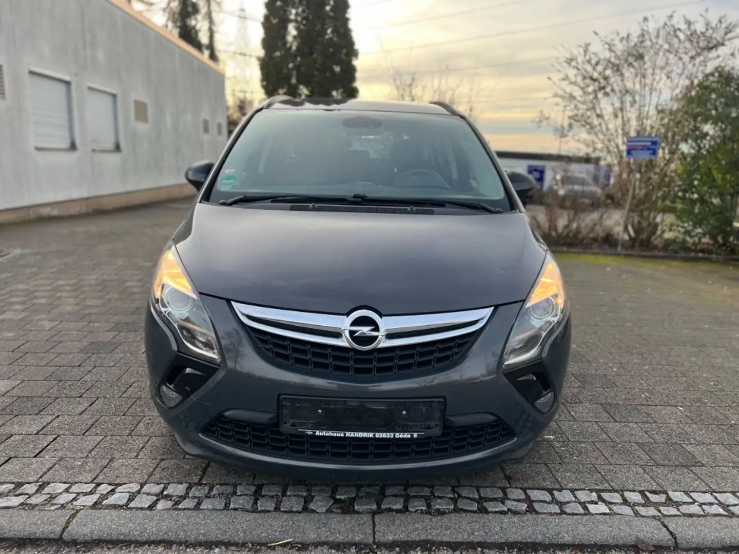 Opel Zafira C Tourer Edition *EURO6*TÜV* Grau - 2