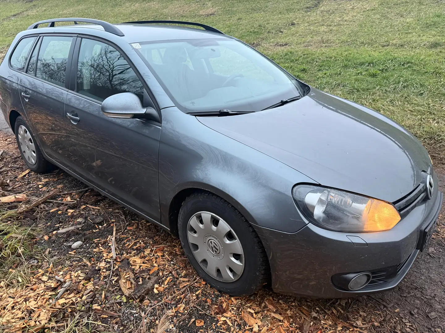 Volkswagen Golf Variant VI Golf  BMT 1,6 TDI  xxl navi Euro 5 - 2