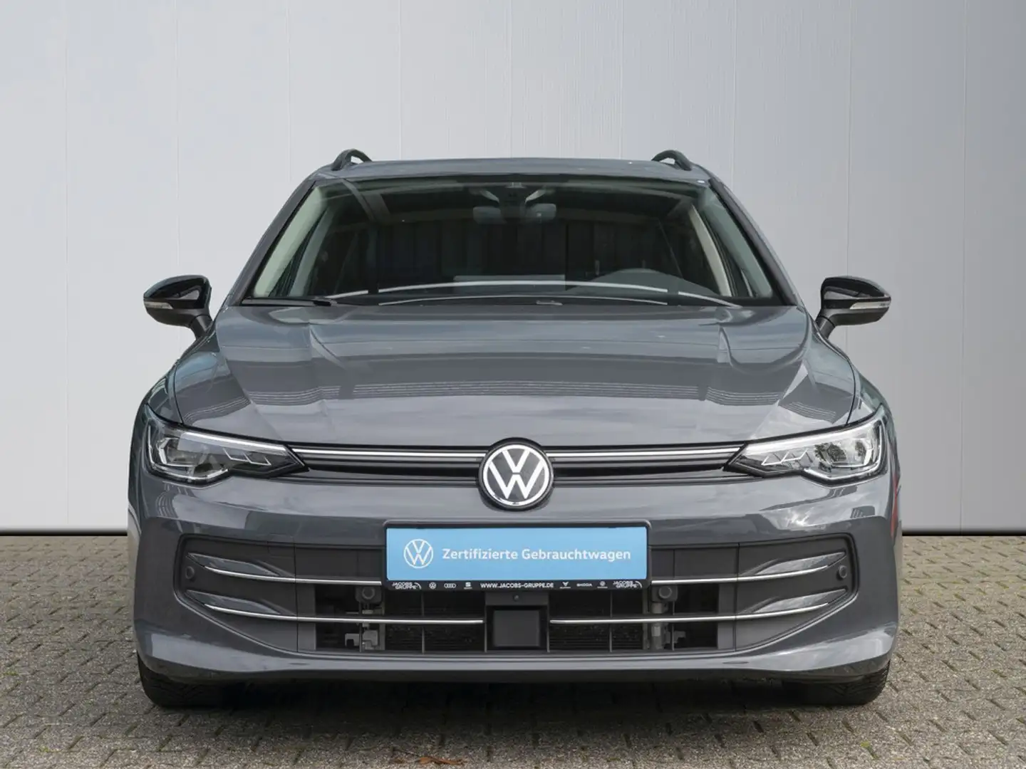 Volkswagen Golf VIII Variant 1.5 eTSI Goal ACC,SHZ,PDC,R Grau - 2