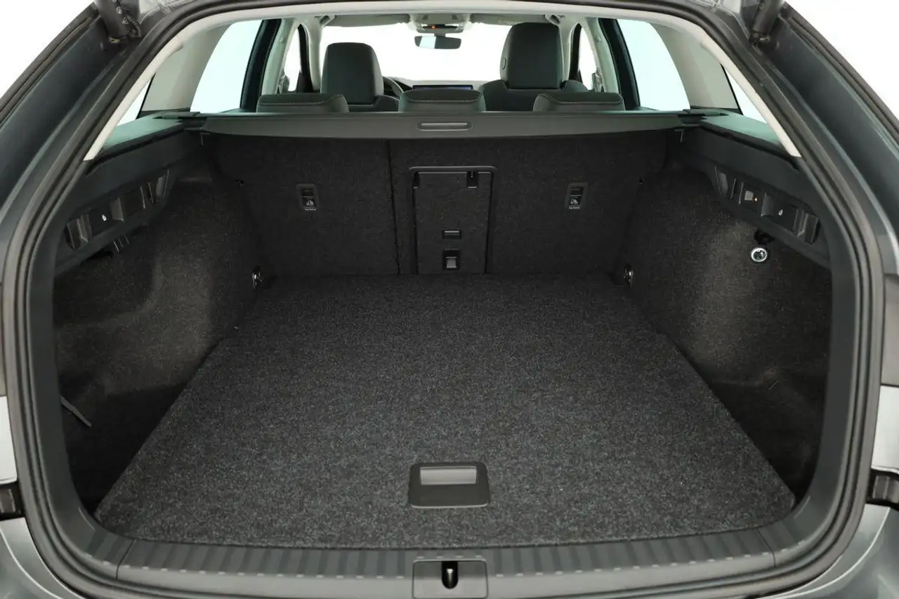Skoda Octavia 2026 — фото 13