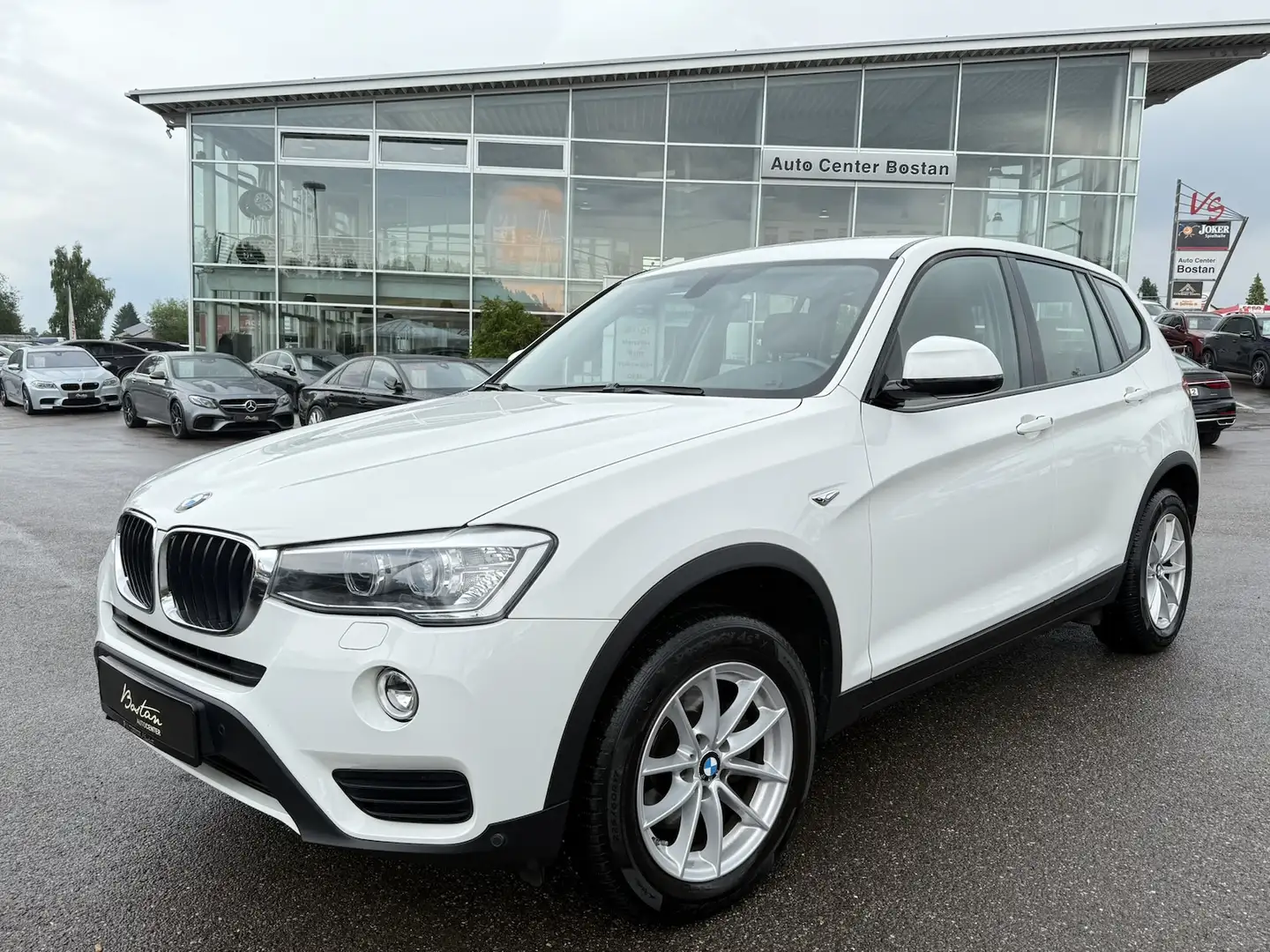 BMW X3 20d X-DRIVE/LEDER/NAVI/BI-XENON/SCHECKHEFT White - 2
