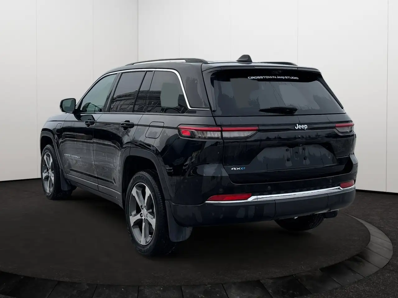 Jeep Grand Cherokee снимка Jeep Grand Cherokee