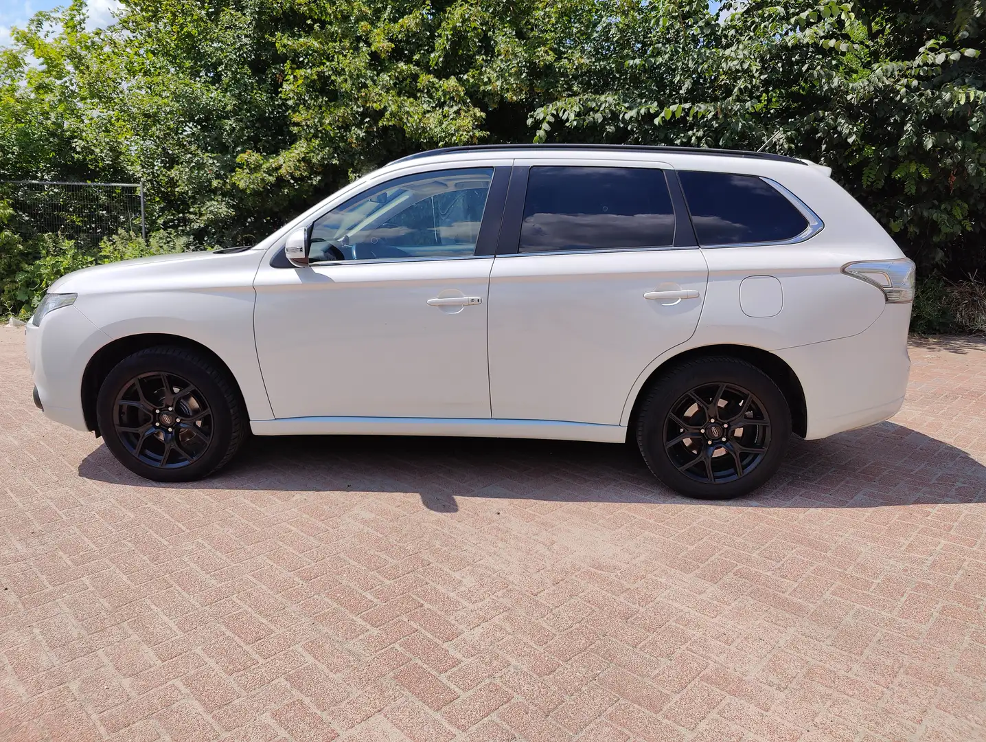 Mitsubishi Outlander Outlander 2.0 PHEV Instyle Wit - 2