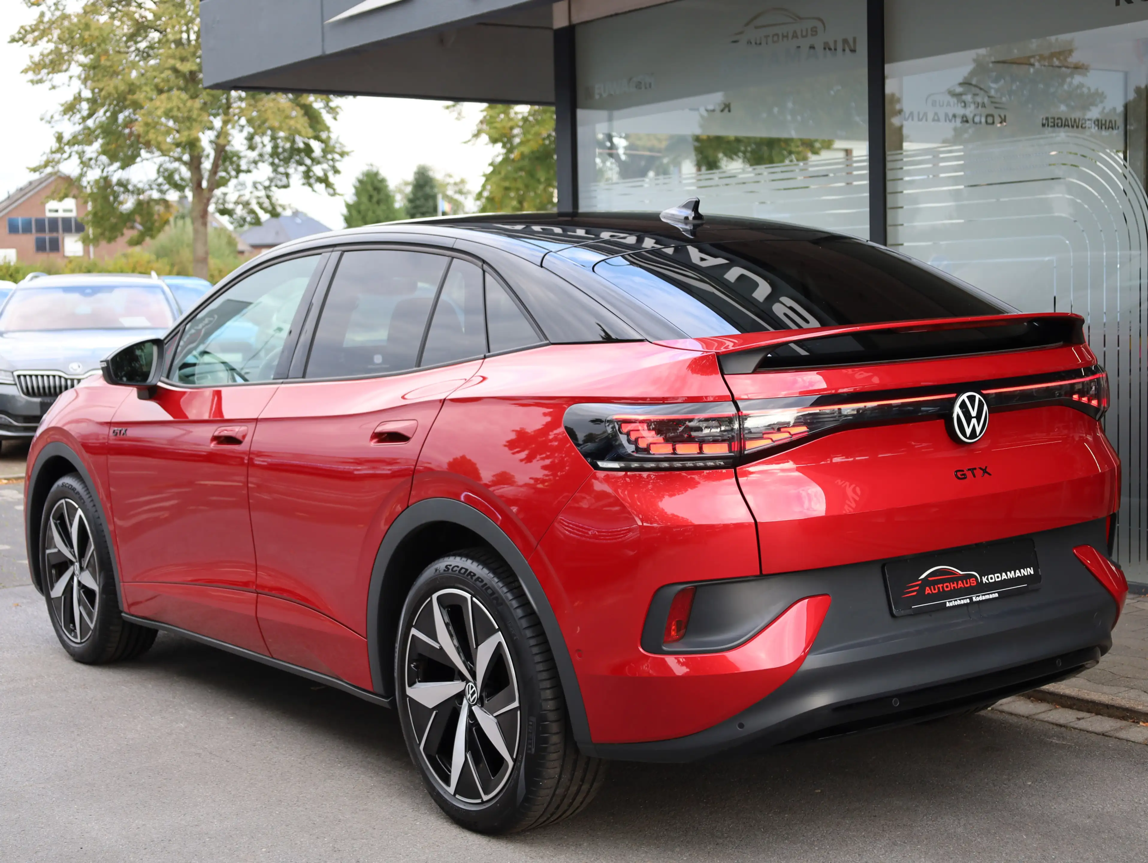Volkswagen ID.5 GTX 220kW 4Motion*AHK*Kamera*Sportpaket*20 — photo 8
