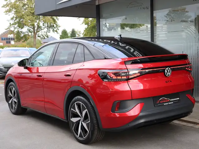 Volkswagen Id.5 view 8