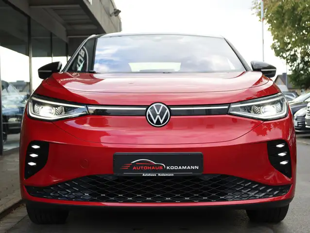 Volkswagen Id.5 view 4