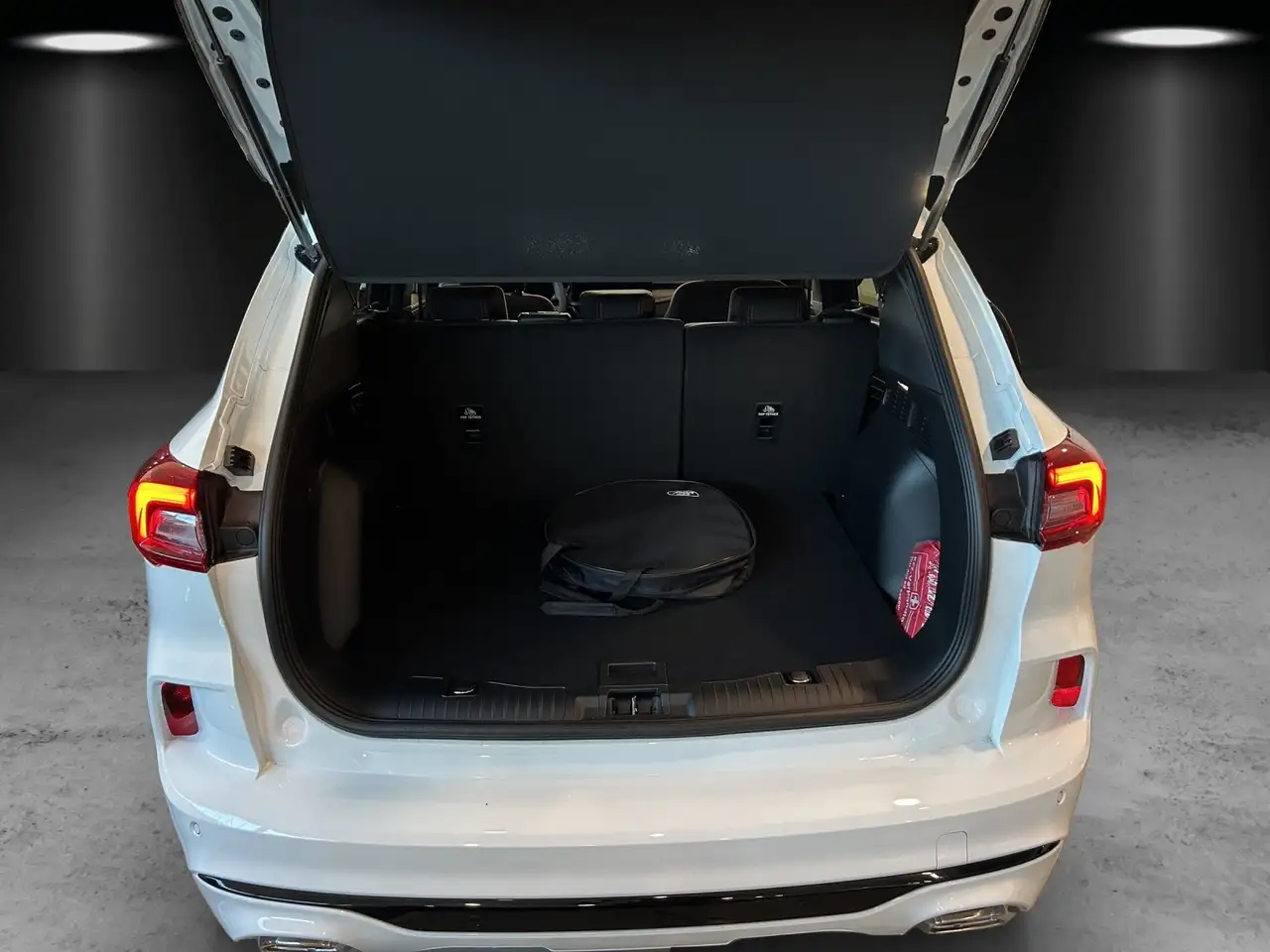 Ford Kuga ST-Line PHEV Winter Pak. Techno Pak. 7