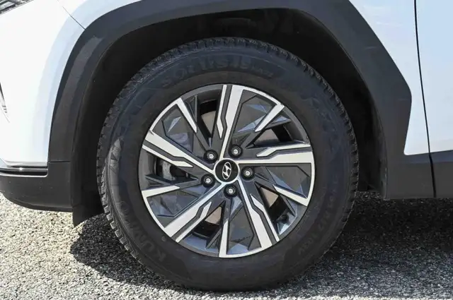 Hyundai Tucson view 6