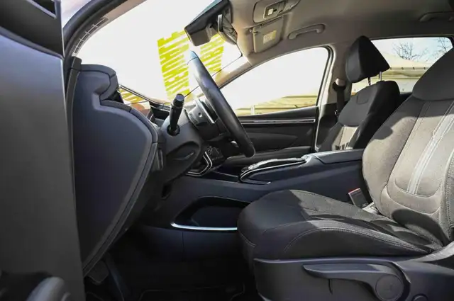 Hyundai Tucson view 9