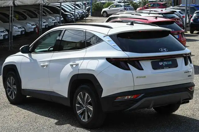 Hyundai Tucson view 4